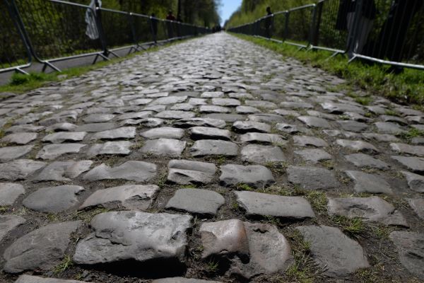 Cobblestone Installation in Lebanon