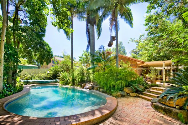 Cost of Pool Patio Paving in Lebanon